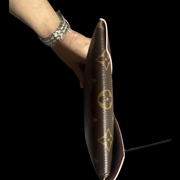 LV envelope clutch or crossbody!!! - Picture 6 of 12